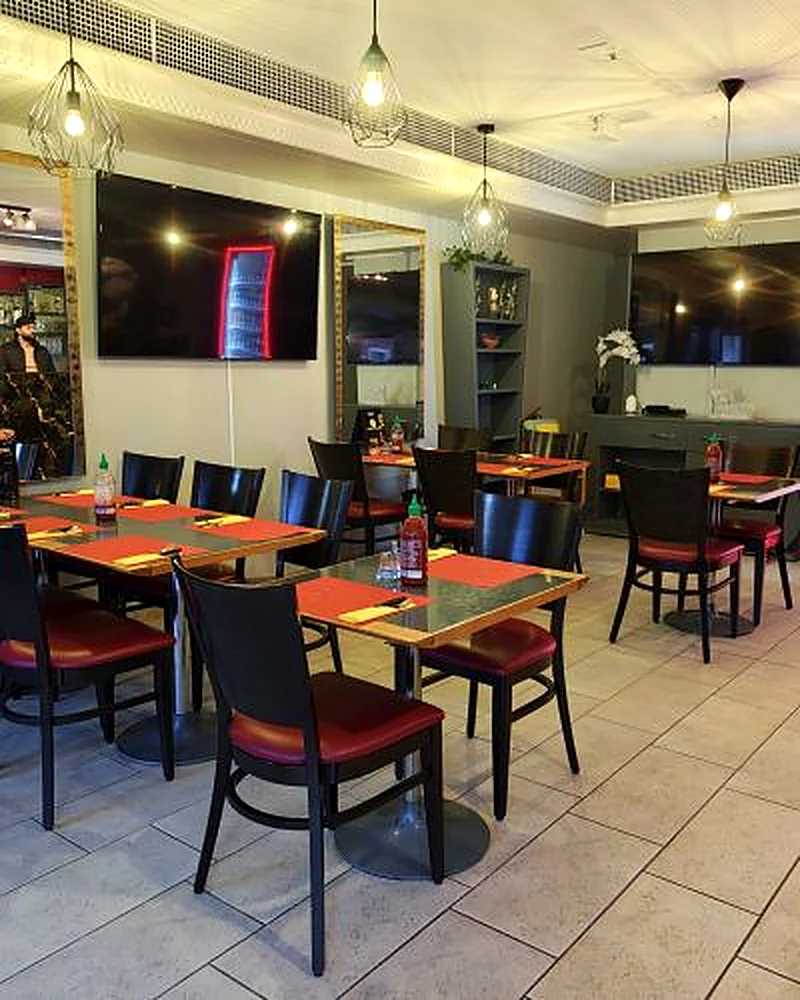 Sitzbereich im Limon Bistro Sevelen